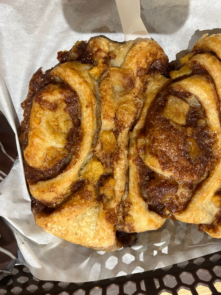 Franzbrötchen mit Apfel